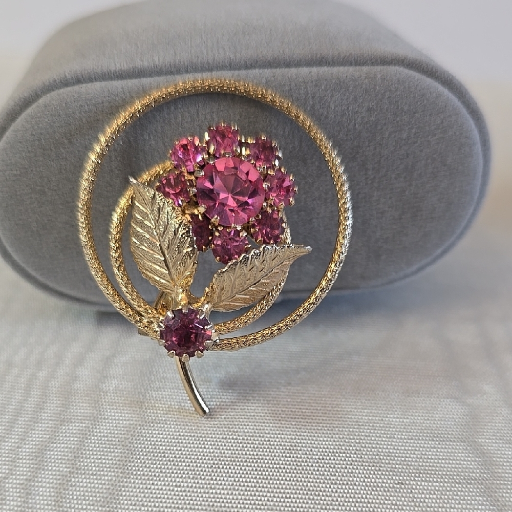 Elegant Gold and Pink Rhinestone Floral Brooch pin